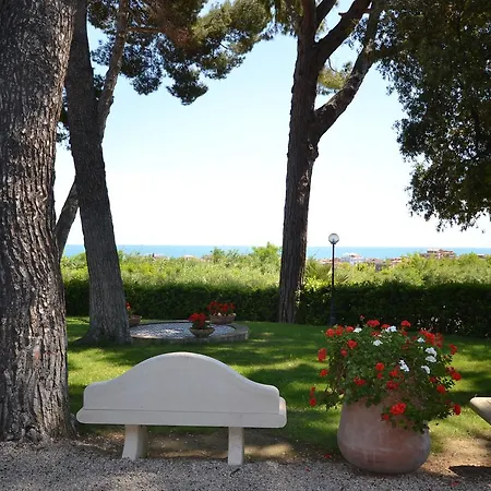 Hotel Relais Rossi 3*