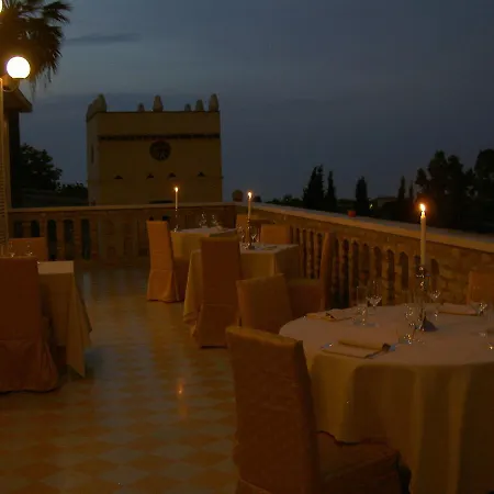 Relais Rossi 3* سيلفي مارينا