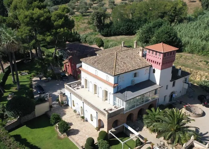 Hotel Relais Rossi 3*