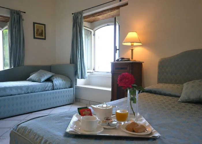 Hotel Relais Rossi 3*